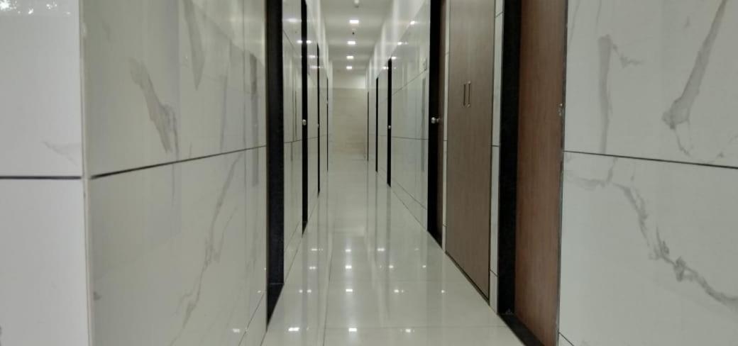 Hotel Royal Residency Мумбаи Экстерьер фото